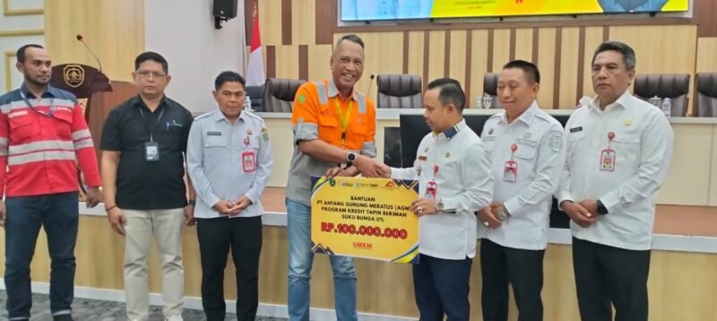 Dua Perusahaan Tapin Bantu Dana Pinjaman Kredit Tapin Beriman Bunga Nol Persen 1 IMG 20260610 WA0059 e1781089140734