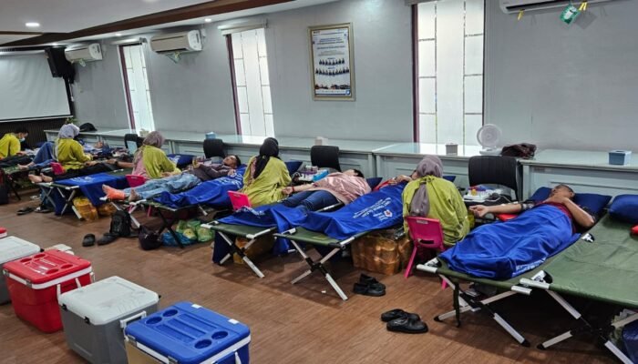 Peduli Sesama, Pelindo Regional 3 Kalimantan Berhasil Kumpulkan 134 Kantong Darah