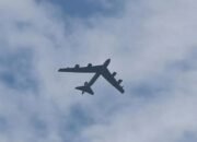 Pesawat Pengebom B-52 Amerika Serikat Jatuh, Delapan Awak Diduga Tewas