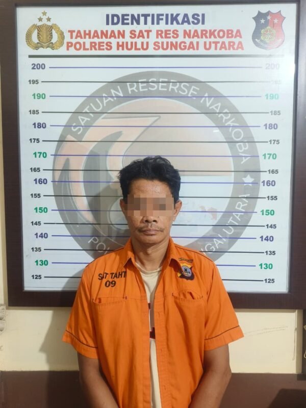 Satresnarkoba Polres HSU Amankan Diduga Pengedar Sabu, Disembunyikan di Stop Kontak Listrik 1 IMG 20260618 WA0065 e1781789717901