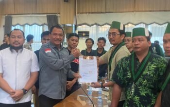 DPRD Kalsel Siap Mengawal 8 Tuntutan HMI ke DPR RI 4 IMG 20260618 WA0233