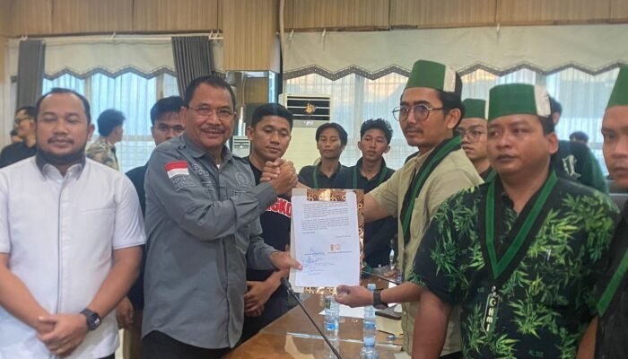 DPRD Kalsel Siap Mengawal 8 Tuntutan HMI ke DPR RI