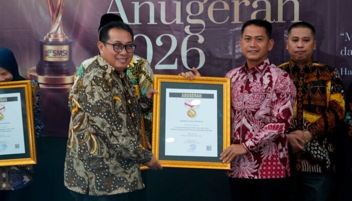 Raih Anugerah Sahabat Pers SMSI 2026, Yamin Sebut Media Mitra Strategis Pembangunan