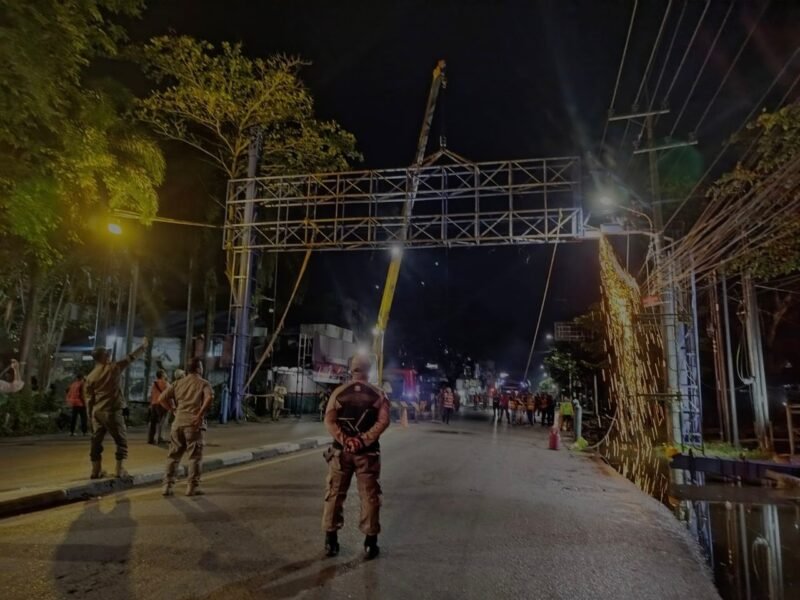 Tak Berizin dan Melanggar, Puluhan Reklame di Banjarmasin Bakal Ditertibkan 1 IMG 20260622 WA0042 e1782127205363