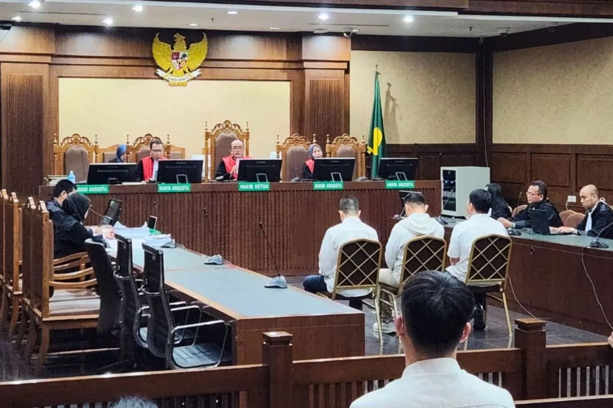 Pemilik Blueray Cargo Dituntut 3 Tahun Penjara Terkait Kasus Korupsi Bea Cukai 1 IMG 20260622 WA0047