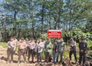 PT AGM Pasang Papan Peringatan di Area Reklamasi
