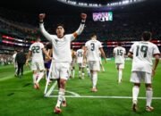 Meksiko Sapu Bersih Grup A Usai Bungkam Ceko 3-0