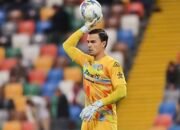 Fiorentina Lirik Emil Audero, Antisipasi Kepergian Kiper De Gea