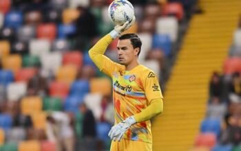 Fiorentina Lirik Emil Audero, Antisipasi Kepergian Kiper De Gea 4 IMG 20260609 213921