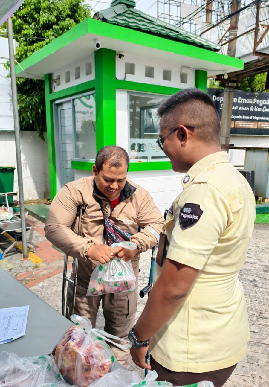 Pegadaian Kanwil IV Balikpapan Salurkan Hewan Kurban di Lima Area, Wujudkan Semangat Berbagi dan Kepedulian Sosial 1 IMG 20260612 132044