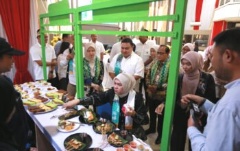 Grab-OVO Berkolaborasi dengan Kementerian UMKM RI, APINDO, OJK, dan Pemerintah Kota Banjarmasin Dorong Akselerasi Digitalisasi UMKM Lewat Program Kota Masa Depan 4 IMG 20260618 182134
