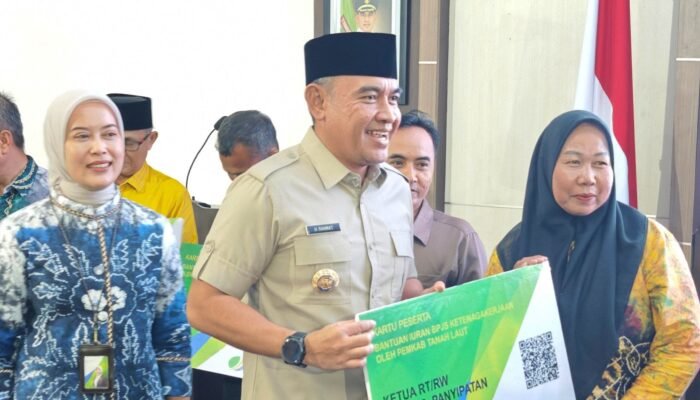 Pemkab Tanah Laut Perluas Perlindungan Jaminan Sosial, 1.639 Ketua RT dan RW Terlindungi BPJS Ketenagakerjaan