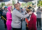 Ratusan Peserta Seni Budaya Memukau Warga, Harapan Kapolda Kalsel dapat Dicintai Generasi Muda