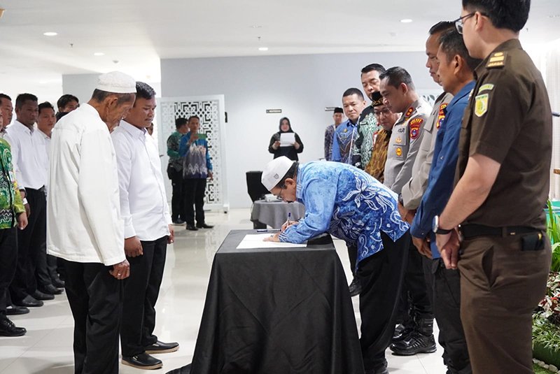 1 3klm 6 cm Kontrak Martapura 9 Deklarasi Damai