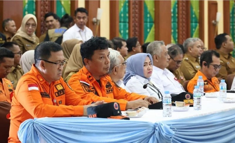 Perkuat Sinergi Upaya Pencegahan dan Penanggulangan Bencana Karhutla 1 Hal 12 Tanbu 35 klm 7