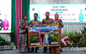 Pemkab Balangan Gelar Pisah Sambut Kapolres 4 Hal 2 Bal 3 klm 4