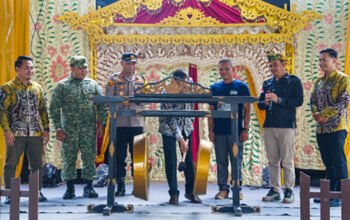 'Aruh Karasmin Pahuluan' Upaya Lestarikan Budaya Banjar 4 Hal 2 Bal 3 kln 1