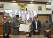 Wabup   Hadiri  Paripurna  Persetujuan  Ranperda  Pertanggungjawaban  APBD  2025 