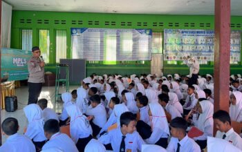 MPLS SMPN 1 Martapura, Perkuat Pendidikan Karakter Lewat Edukasi Hukum 5 Hal 4 4 KLM Martapura Edukasi hukum