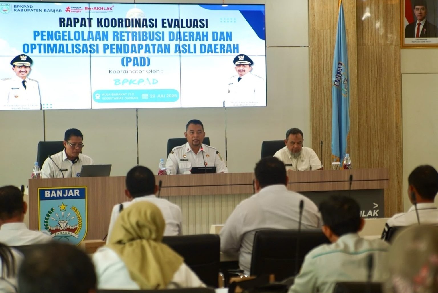 Hal 4 4 KLM Martapura Evaluasi restribusi