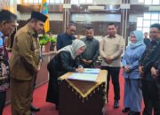DPRD Kotabaru Sahkan Dua Buah Raperda