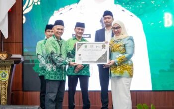 Wali Kota Banjarbaru Raih PGM Award 2026 Berkat Komitmen Majukan Pendidikan Madrasah 4 Hal 6 3 KLM BJB 1 21