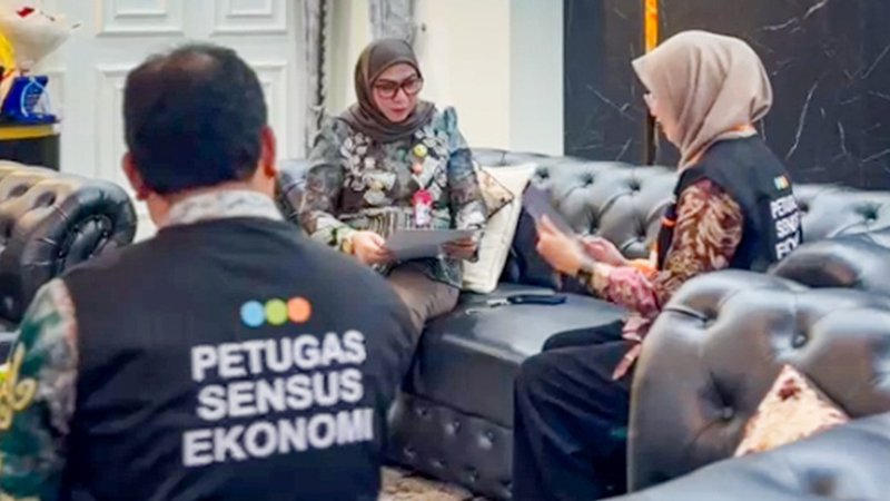 Wali Kota Banjarbaru Jadi Responden Sensus Ekonomi 2026 1 Hal 6 3 KLM BJB 1 5