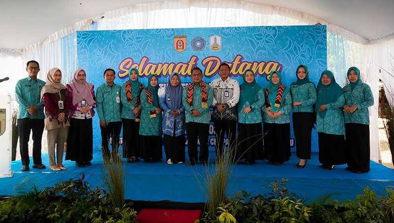 UP2K PKK Sehati Masuk Enam Besar, Dinilai Tim Provinsi 1 Hal 6 3 KLM BJB 2 3