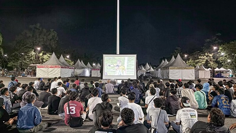 Nobar Piala Dunia 2026 di Murdjani Dongkrak Omzet UMKM, Warga Banjarbaru Padati Lapangan 1 Hal 6 3 KLM BJB 2 5