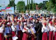 Pemko Banjarbaru Luncurkan Gerakan Ayah Antar Anak ke Sekolah