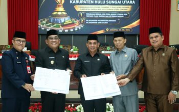 Bupati HSU Hadiri Rapat Paripurna DPRD Pengambilan Keputusan Dua Raperda 4 Hal 9 HSU 4 klm 3