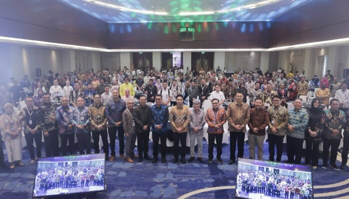 Wakil Ketua DPRD Kalsel Hadiri Rakernas II ADPSI di Bali