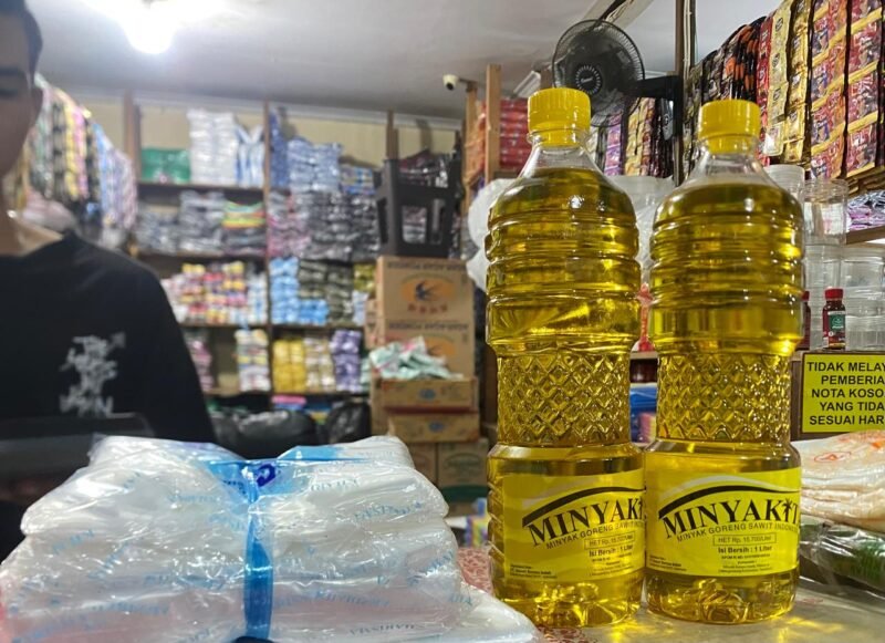 Disperdagin Banjarmasin Pastikan Stok Minyakita Aman Tiga Bulan ke Depan 1 IMG 20260703 WA0037 e1783070098936