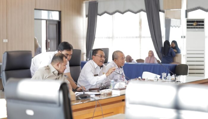 Banggar DPRD Kalsel dan TAPD Perkuat Sinergi Optimalkan Pendapatan Daerah