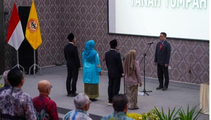 Dr Hj Erlina Resmi Pimpin Fakultas Hukum ULM, Siap Perkuat Tata Kelola dan Mutu Akademik 3 IMG 20260707 WA0010 1