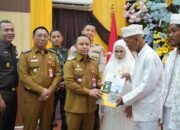 Puluhan Pasangan di Tapin Terima Buku Nikah Hasil Isbat, Perkuat Kepastian Hukum Keluarga