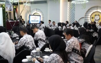 Neli Dorong PGRI Banjarmasin Susun Program Kerja Berdampak bagi Kemajuan Pendidikan 4 IMG 20260707 WA0050
