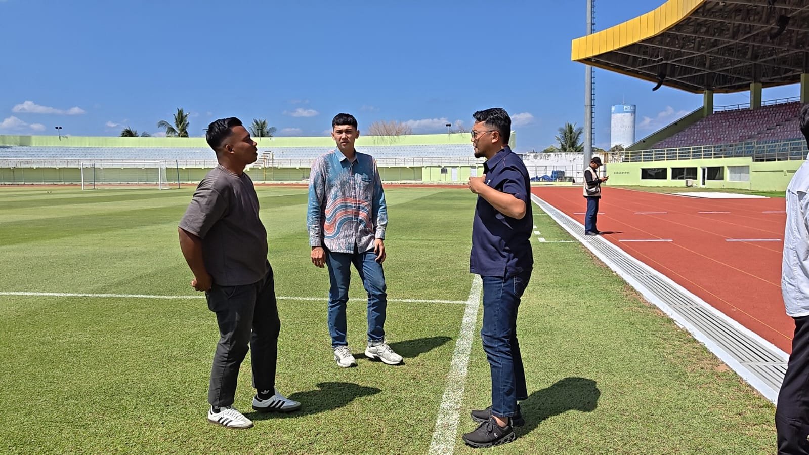 Lolos Verifikasi ILeague, Stadion 17 Mei Siap Jadi Home Base Barito Putera dengan Catatan Pembenahan Fasilitas 1 IMG 20260708 WA0058