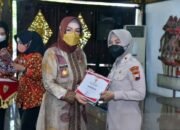 KPK OTT Bupati Sukoharjo Etik Suryani Terkait Dugaan Pemerasan