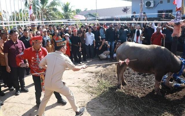 Gubernur Agustiar Sabran Minta Generasi Muda Kaharingan Bangkit Lestarikan Tiwah