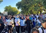 Ketua TP PKK Kalteng Aisyah Thisia Hadiri dan Ikuti Jalan Sehat Festival Kuliner di Makassar
