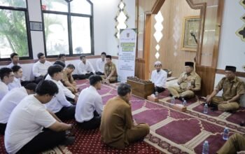 Sekretariat DPRD Kalsel Gelar Ceramah Agama, Perkuat Spiritualitas dan Pemahaman Tauhid ASN 5 IMG 20260713 WA0042