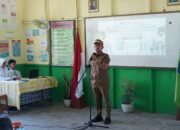 Hadiri MPLS SMK Farmasi Mandiri, Yamin Ajak Siswa Percaya Diri Raih Mimpi