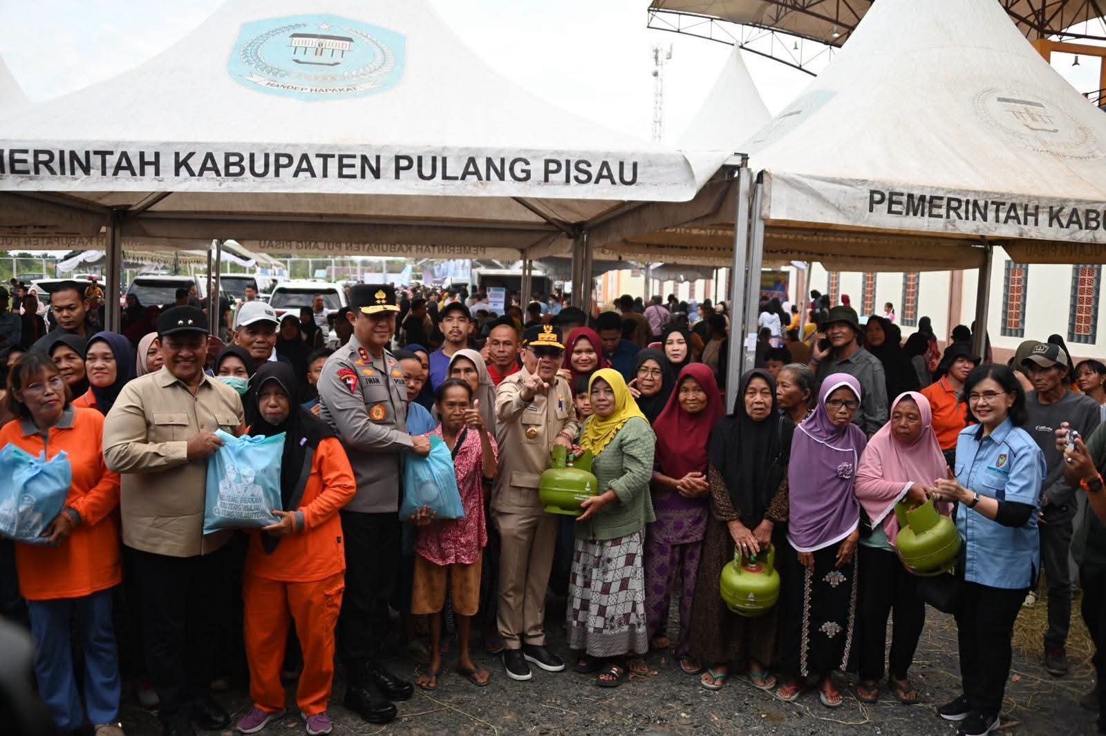 HUT ke-24 Pulang Pisau, Gubernur Kalteng Buka Pasar Murah dan Cek Kesehatan Gratis 1 IMG 20260714 WA0059