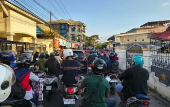 Jalan Veteran dari dan Menuju Sungai Lulut Ditutup 3 Minggu, Pintu Masuk - Keluar Jalan Pembina IV Macet Total 4 IMG 20260715 WA0055