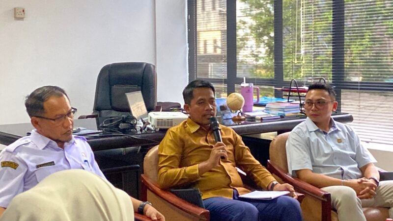 “Listrik Tak Boleh Mati Lagi”, DPRD Kalsel Desak Solusi Nyata dari PLN 1 IMG 20260715 WA0058 scaled e1784118301445