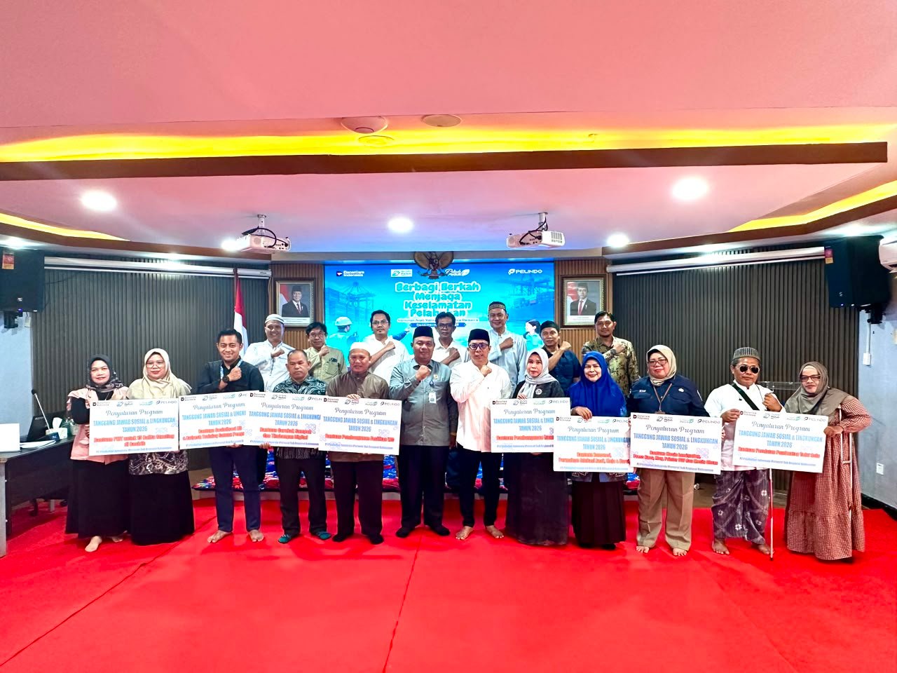 Pelindo Regional 3 Subregional Kalimantan Salurkan Santunan Anak Yatim dan Bantuan TJSL 1 IMG 20260716 WA0043
