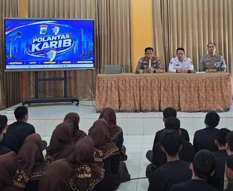 Police Goes to School, Satlantas Polres HSS Edukasi Pelajar Tertib Berlalu Lintas 1 IMG 20260716 WA0048 e1784203607583