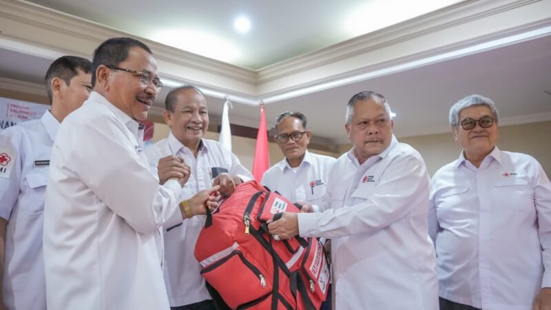 Supian HK Dukung Penuh Raker Penanggulangan Bencana PMI Kalsel 2026 1 IMG 20260718 WA0019 1 scaled e1784365358301