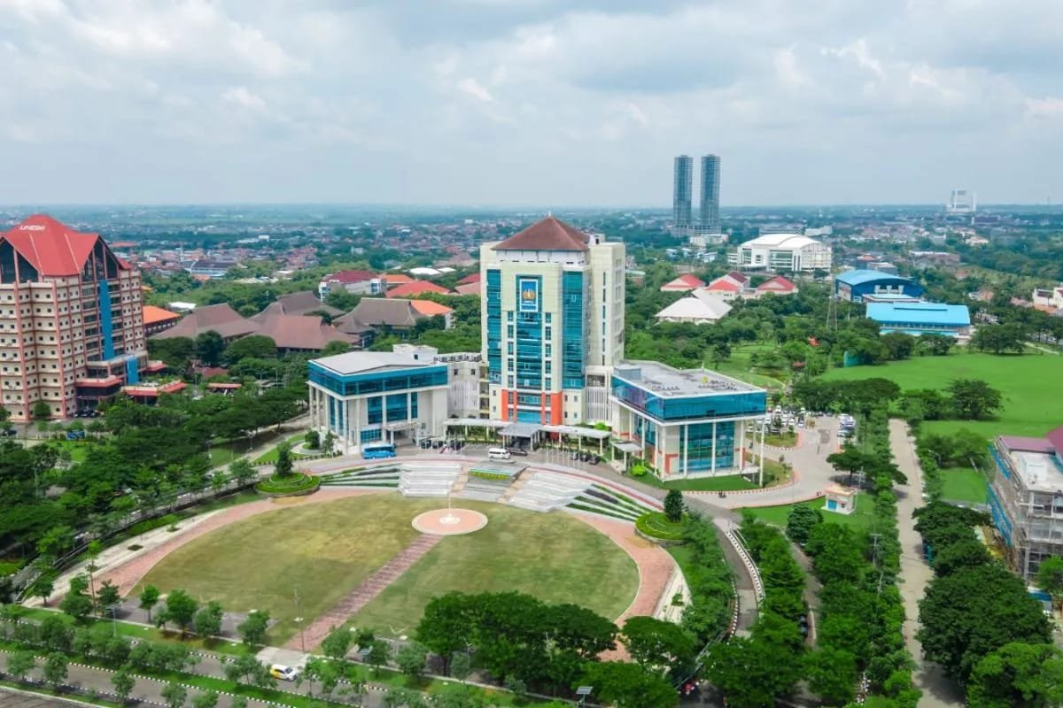 Enam Mahasiswa Unesa Surabaya Dinonaktifkan, Diduga Lakukan Kekerasan Verbal 1 IMG 20260719 WA0077